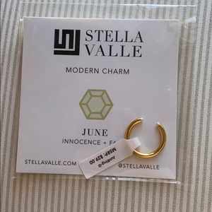 NWT Stella Valle June Birthstone Ring!